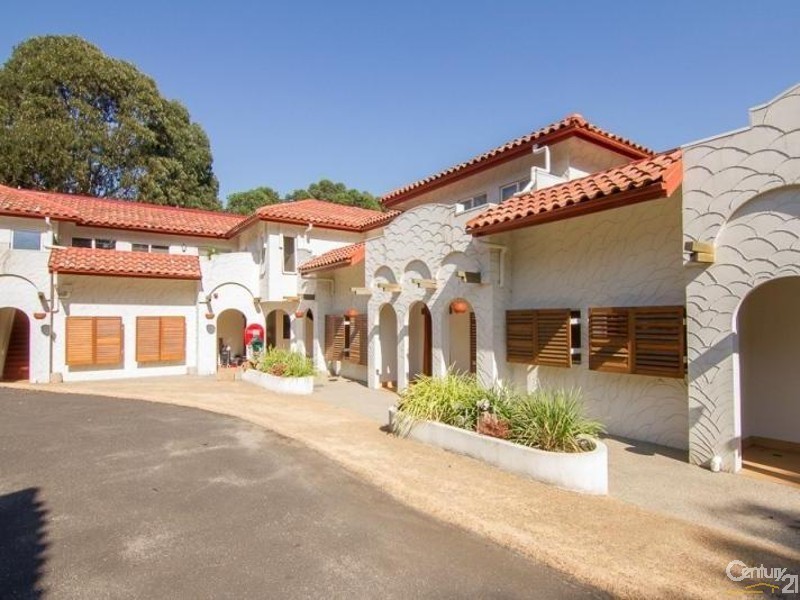 4/32 Pine Hill Drive, Frankston VIC 3199