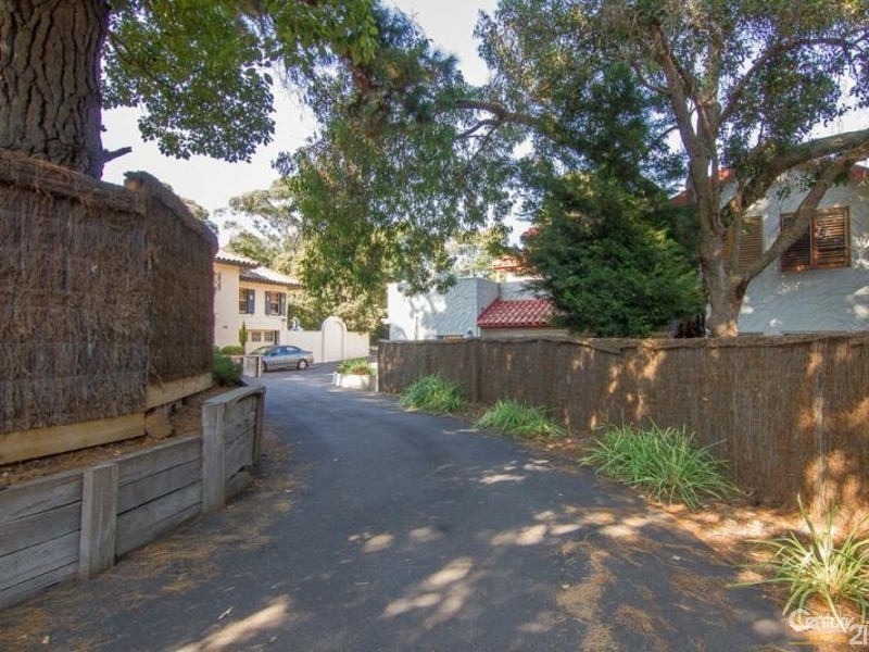 4/32 Pine Hill Drive, Frankston VIC 3199