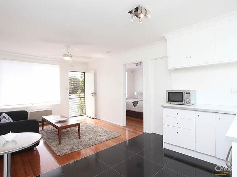 6/16 Walbundry Avenue, Frankston VIC 3199