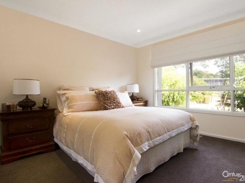 1B Ronald Avenue, Frankston South VIC 3199