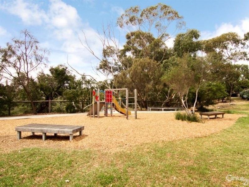 1B Ronald Avenue, Frankston South VIC 3199