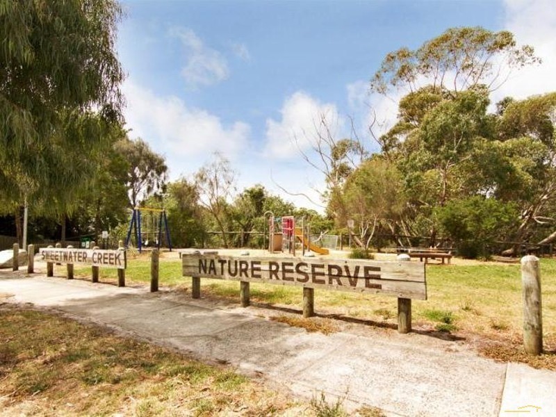 1B Ronald Avenue, Frankston South VIC 3199