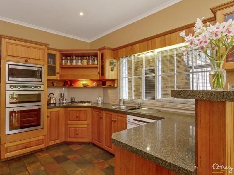 16 The Crest, Frankston South VIC 3199