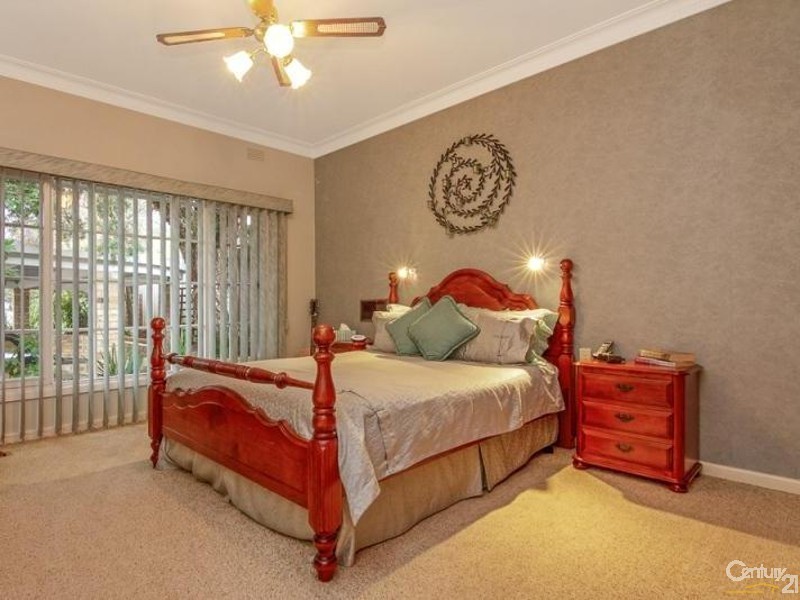 16 The Crest, Frankston South VIC 3199