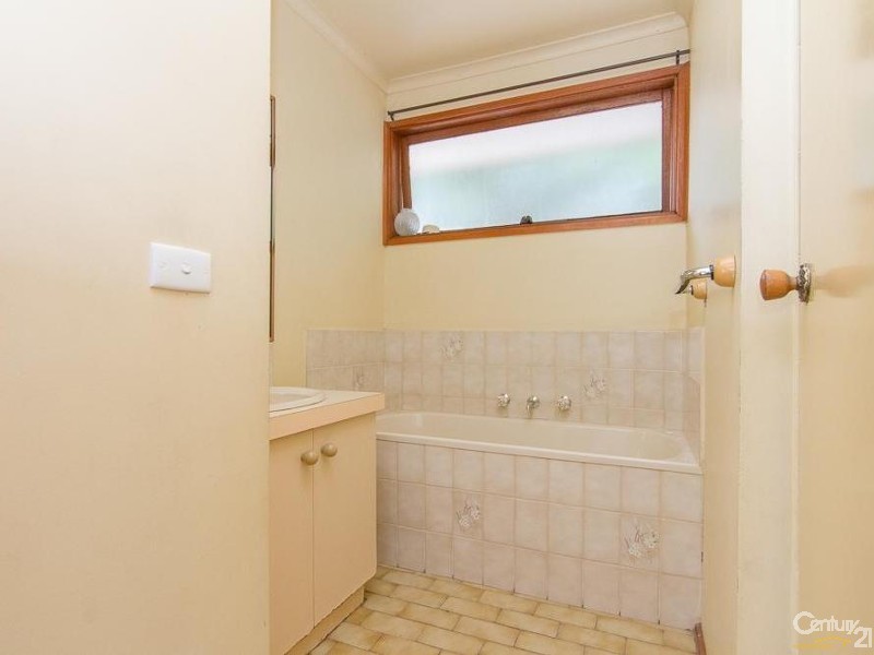 26 Quarrion Drive, Carrum Downs VIC 3201