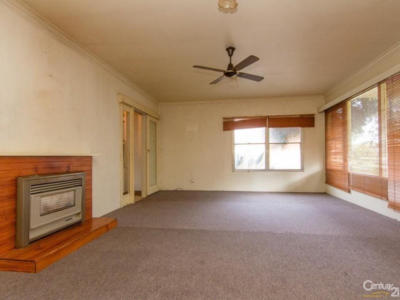 12 Radiata Street, Frankston North VIC 3200