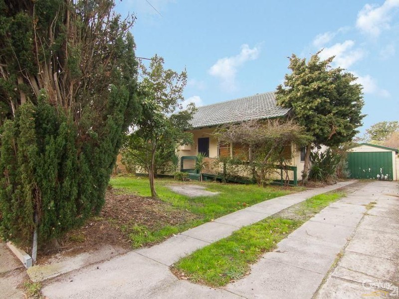 12 Radiata Street, Frankston North VIC 3200