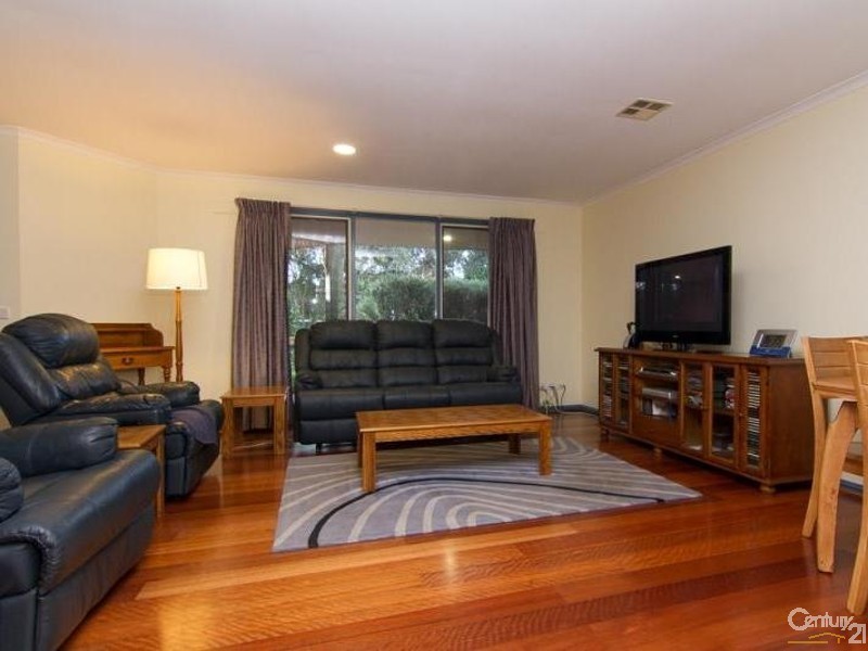 12 Trameland Court, Langwarrin VIC 3910