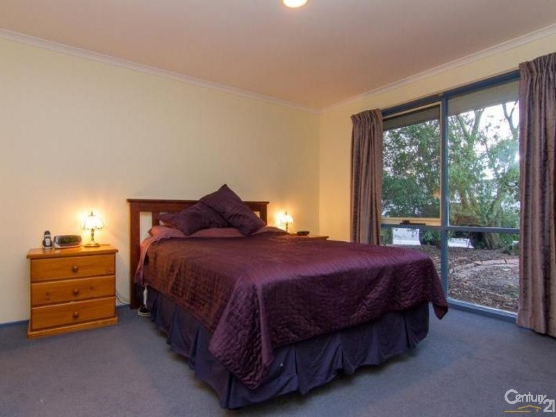 12 Trameland Court, Langwarrin VIC 3910