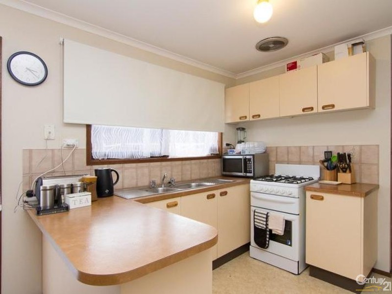 2/169 Seaford Road, Seaford VIC 3198