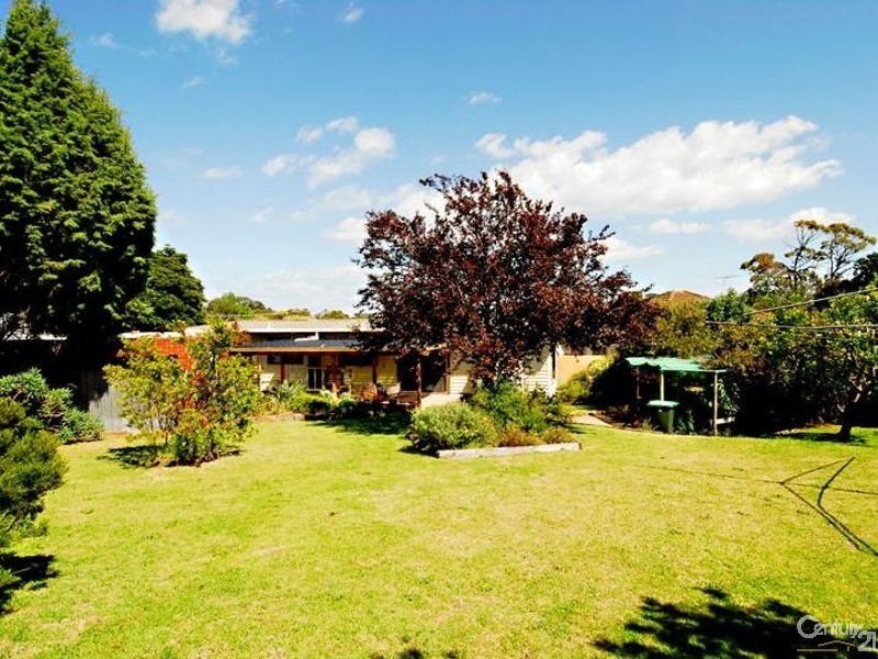 35 Helvetia Court, Frankston VIC 3199