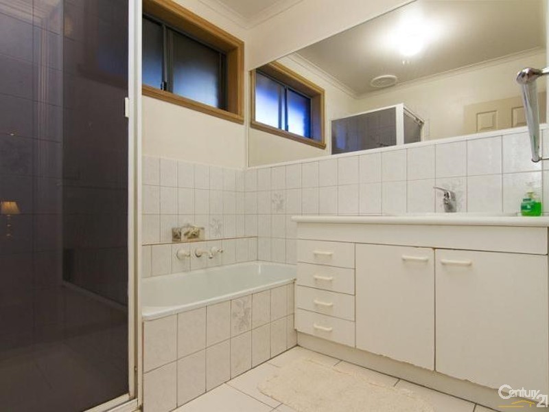 22 Olearia Crescent, Langwarrin VIC 3910