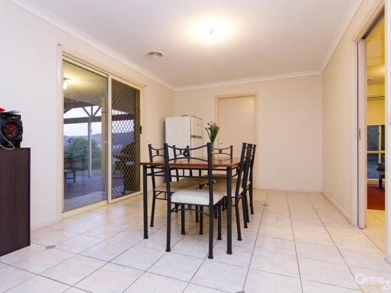 4 Jason Road, Carrum Downs VIC 3201