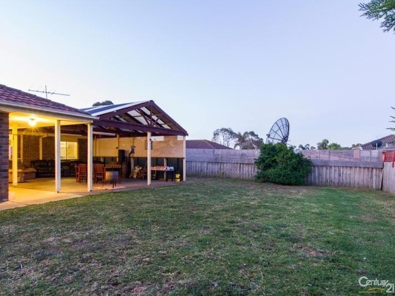 4 Jason Road, Carrum Downs VIC 3201