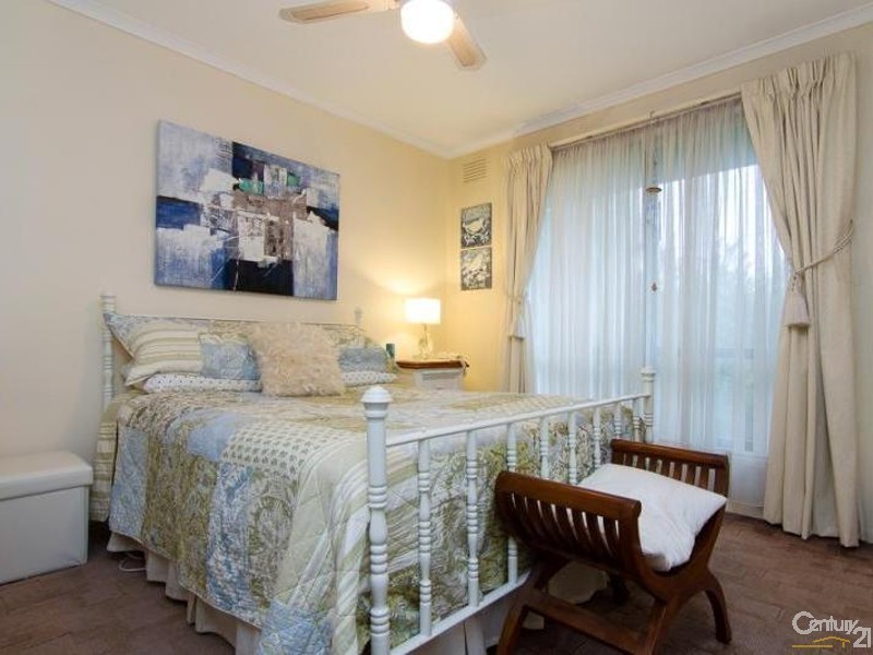 4/2 Holmes Street, Frankston VIC 3199