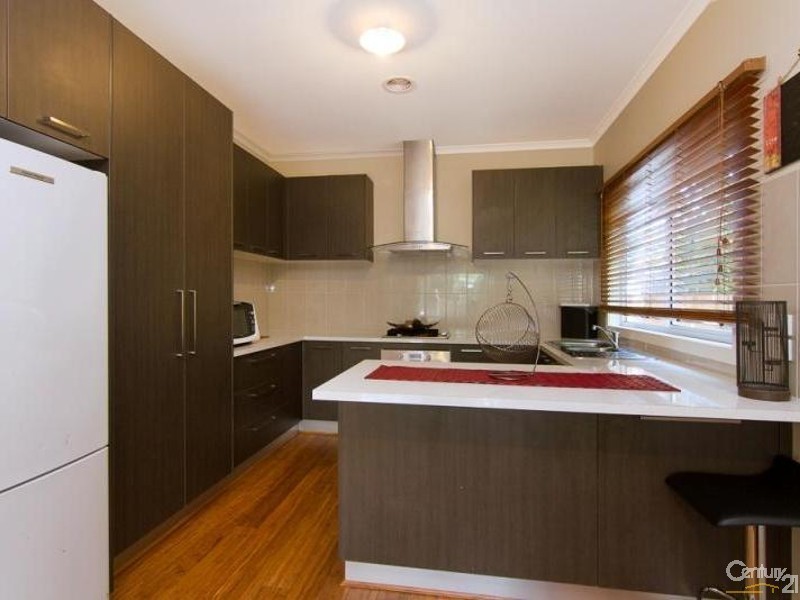 2/57 Rosslyn Avenue, Seaford VIC 3198