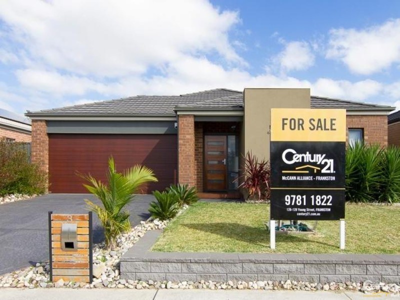 3 Datura Avenue, Cranbourne North VIC 3977