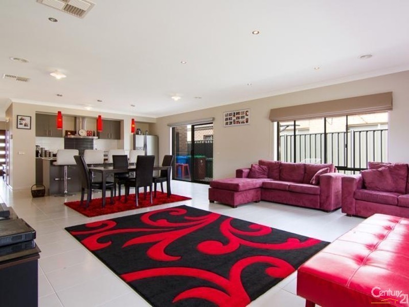 3 Datura Avenue, Cranbourne North VIC 3977