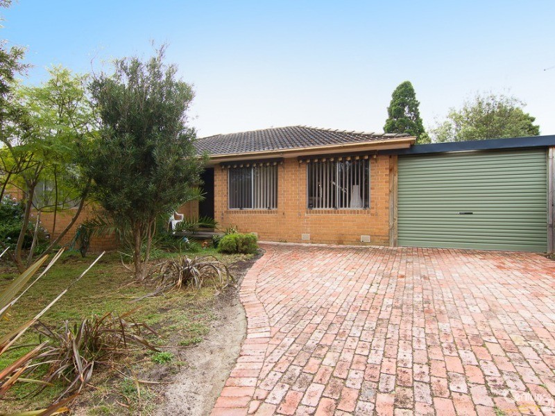 13 Naranga Crescent, Frankston VIC 3199