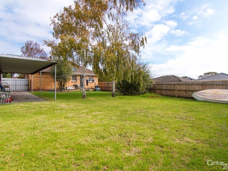 7 Reservoir Road, Frankston VIC 3199