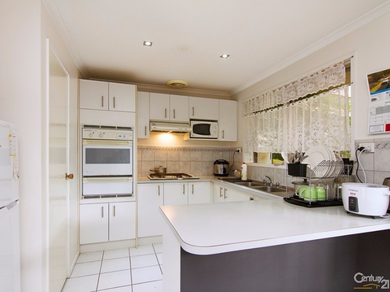 84 Clarendon Drive, Somerville VIC 3912