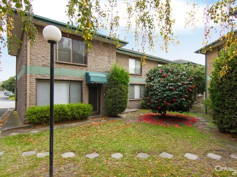 1/1 Foot Street, Frankston VIC 3199