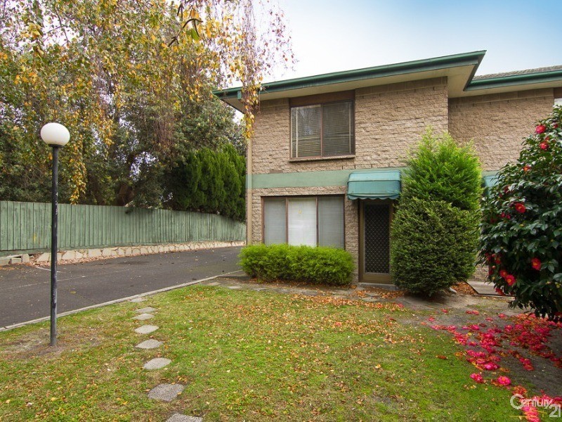 1/1 Foot Street, Frankston VIC 3199