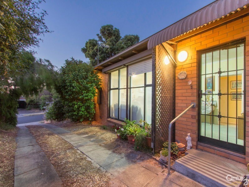 10 and 12 Frawley Street, Frankston VIC 3199