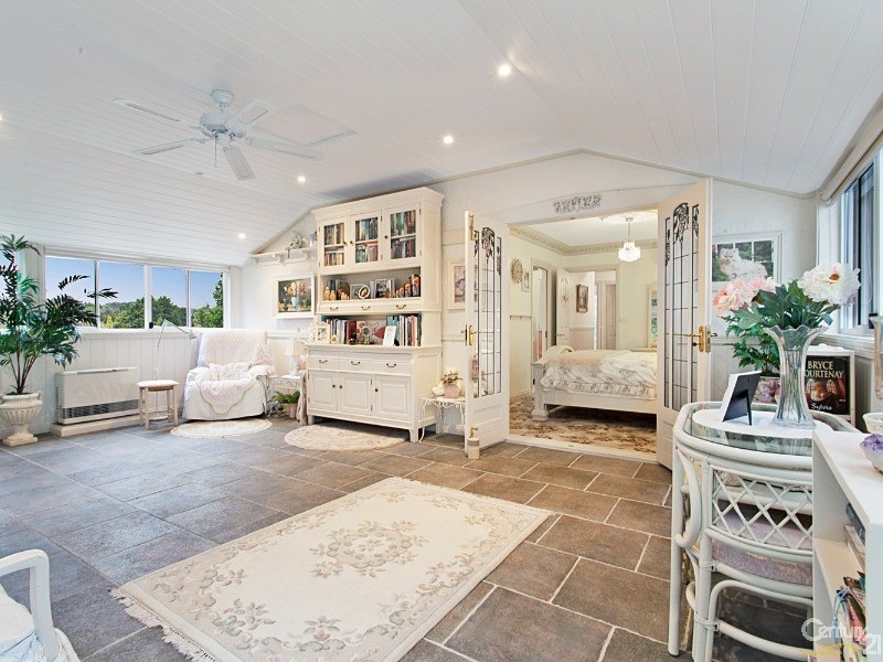 2 The Glade, Langwarrin VIC 3910