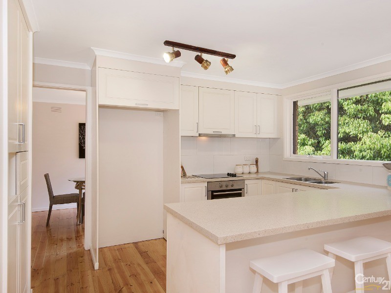 9 Wiringa Crescent, Mount Eliza VIC 3930