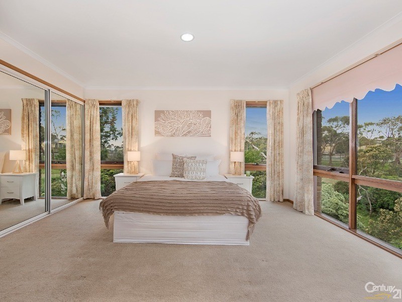 9 Wiringa Crescent, Mount Eliza VIC 3930