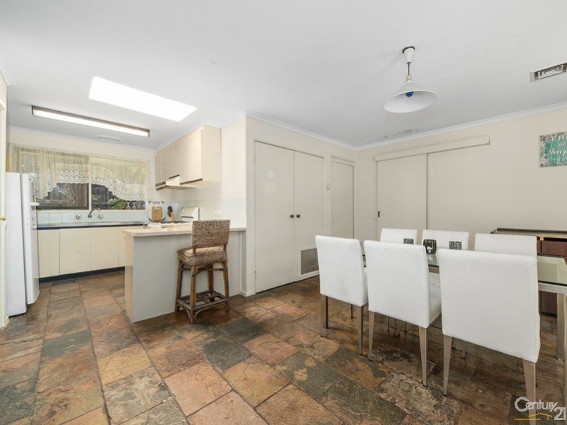 2 Varcoe Court, Frankston VIC 3199