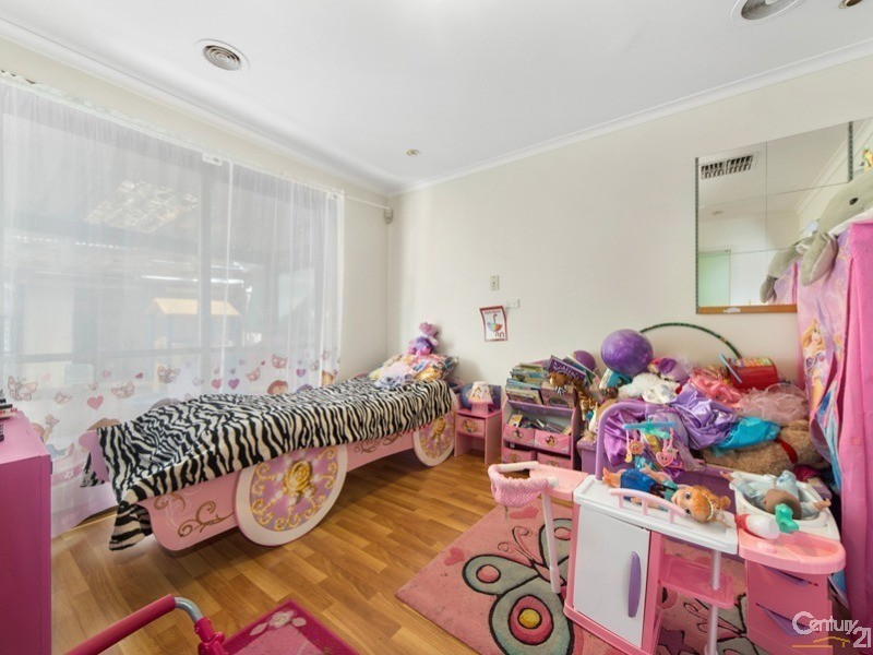 71 Brunning Crescent, Frankston North VIC 3200