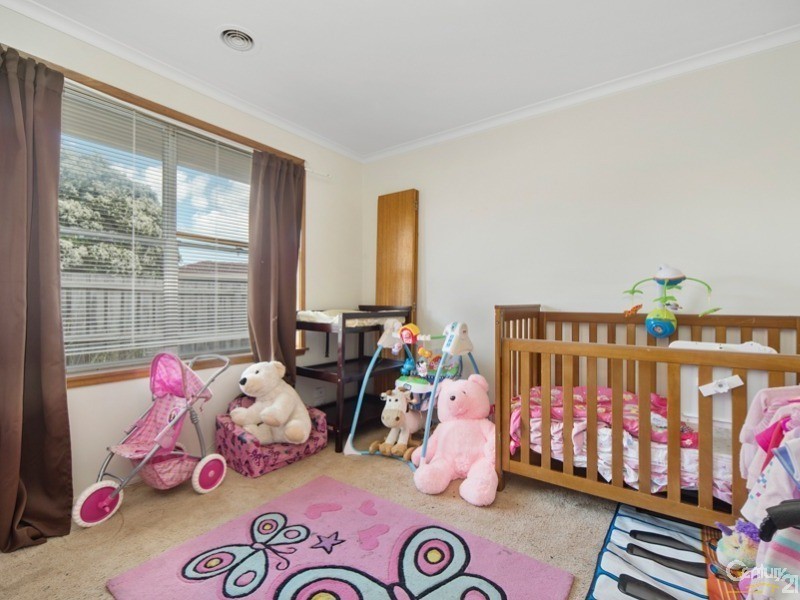 71 Brunning Crescent, Frankston North VIC 3200