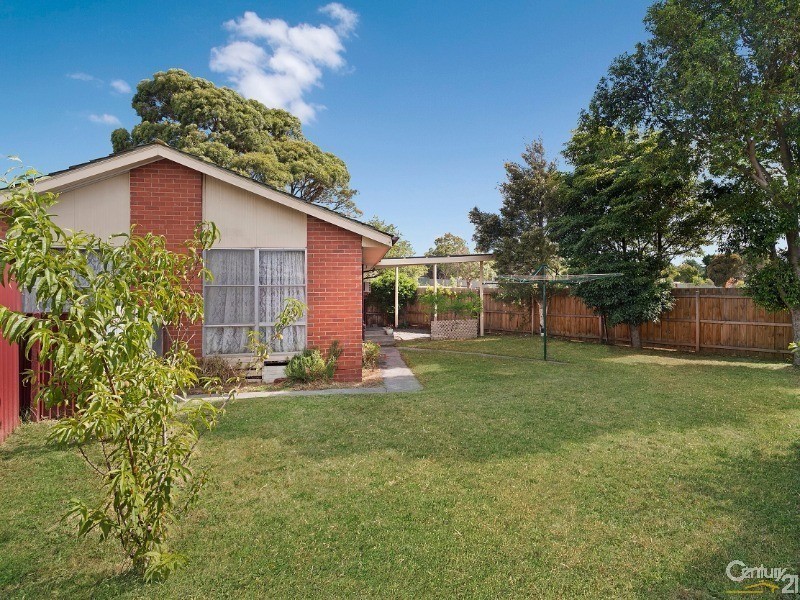 12 Pecan Court, Frankston North VIC 3200