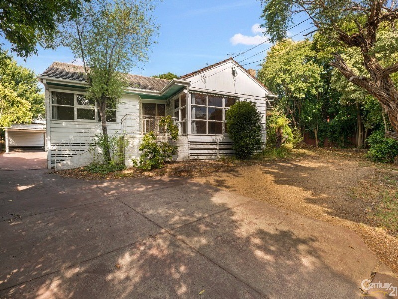 27 Humphries Road, Frankston South VIC 3199