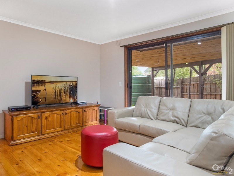 19 Narambi Crescent, Frankston VIC 3199