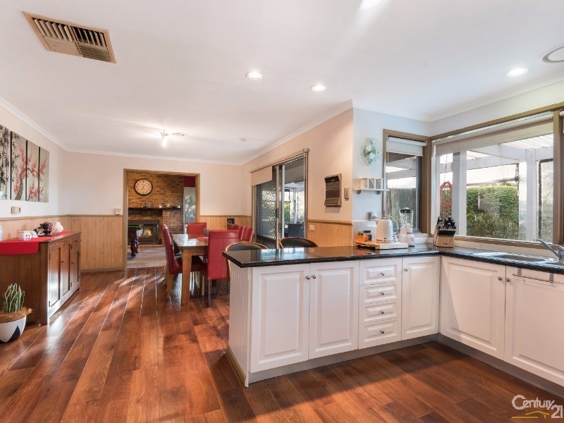15 Impressa Close, Langwarrin VIC 3910