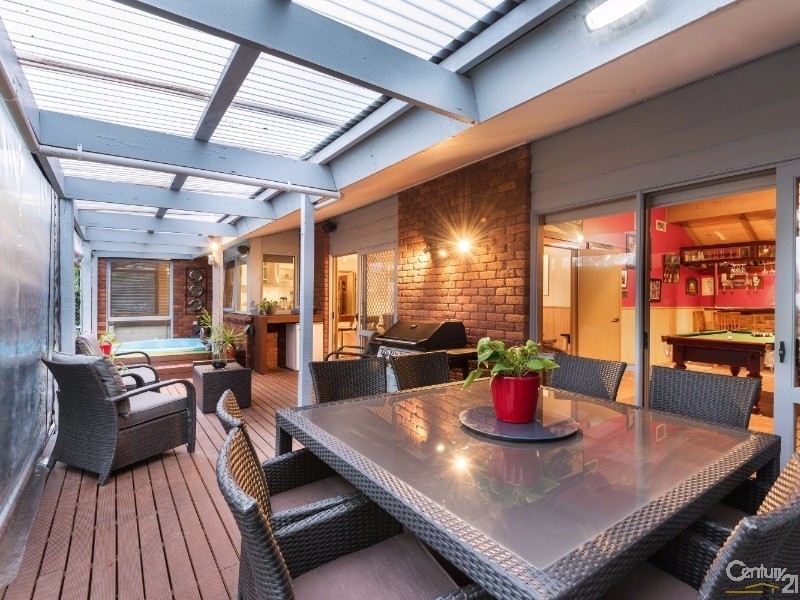 15 Impressa Close, Langwarrin VIC 3910