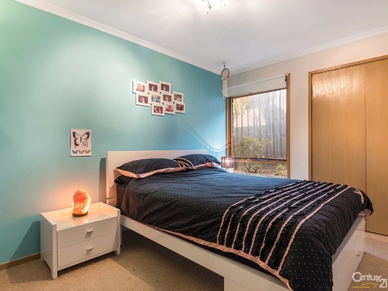 15 Impressa Close, Langwarrin VIC 3910