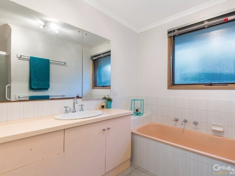 15 Impressa Close, Langwarrin VIC 3910