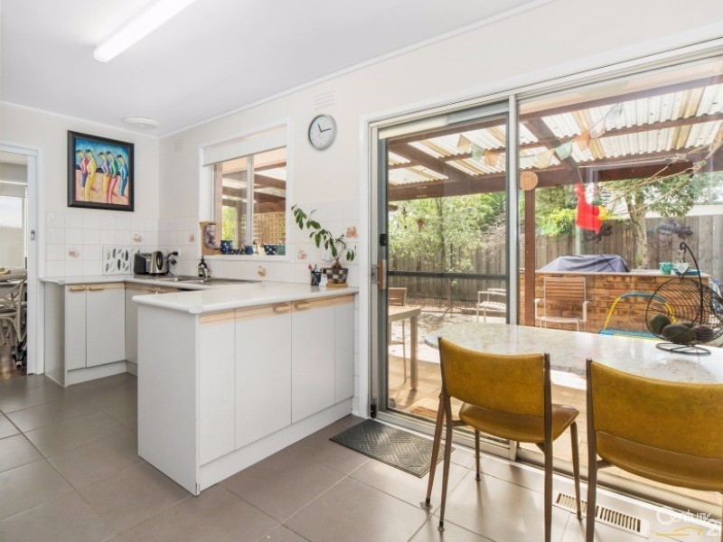 6 Mayfair Court, Frankston VIC 3199