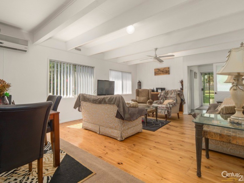 4 Martin Street, Seaford VIC 3198