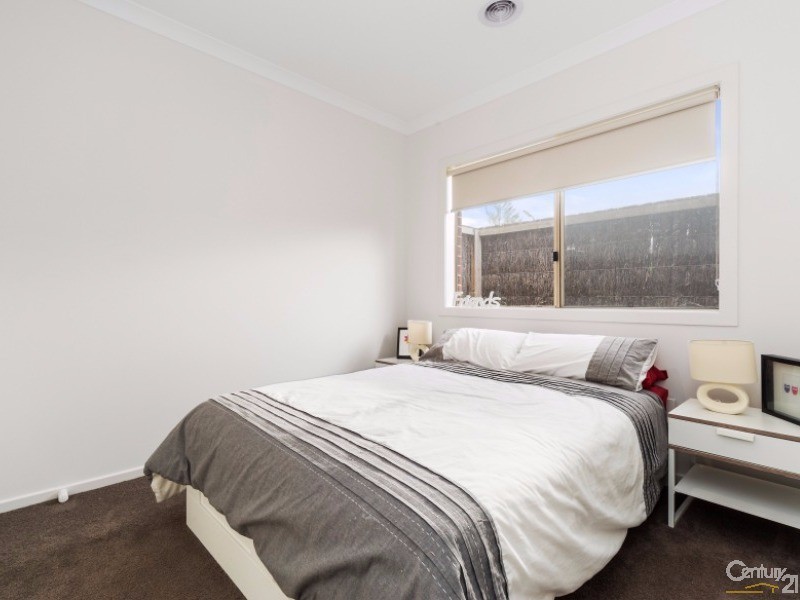 1/19 Robin Drive, Carrum Downs VIC 3201