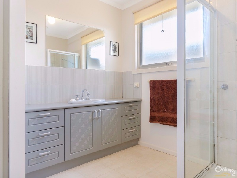 17 Bevnol Road, Langwarrin VIC 3910