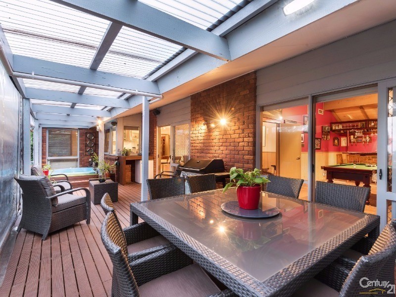 15 Impressa Close, Langwarrin VIC 3910