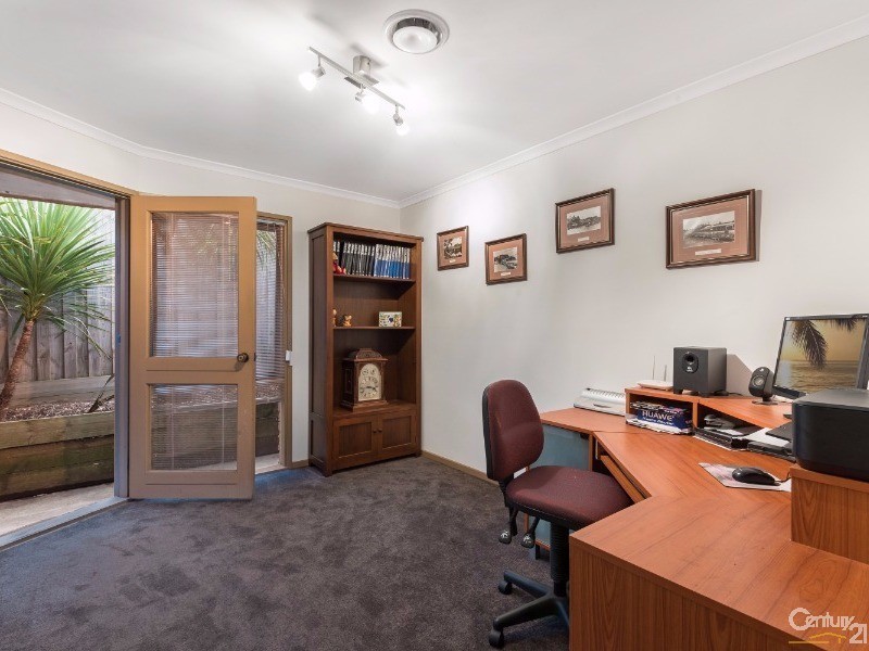 15 Impressa Close, Langwarrin VIC 3910