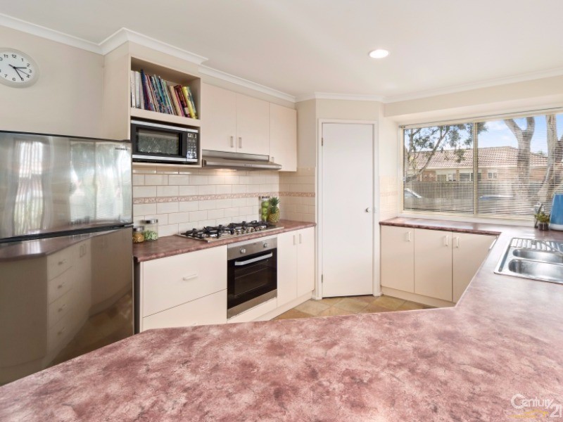 28 Bianca Drive, Aspendale Gardens VIC 3195