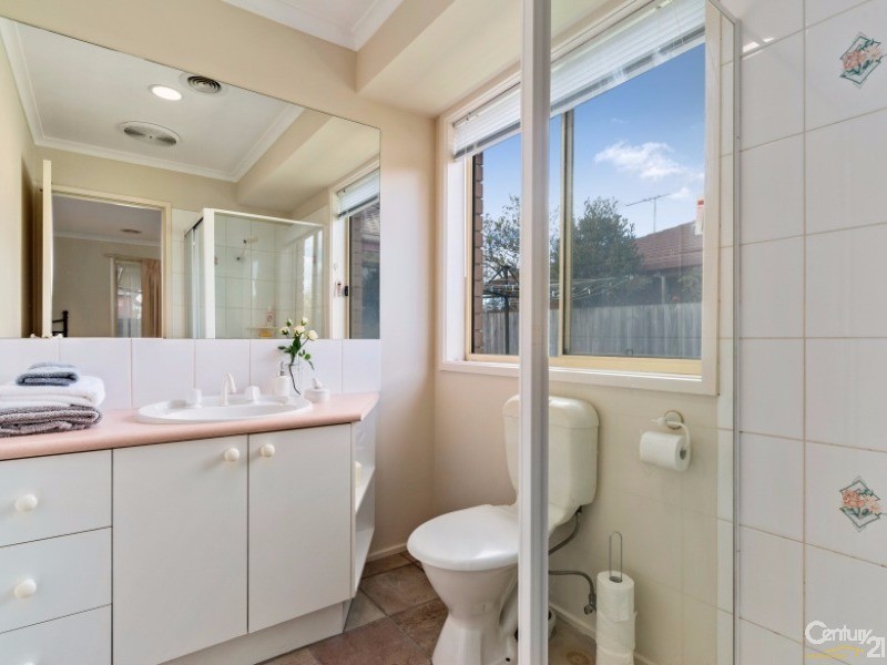 28 Bianca Drive, Aspendale Gardens VIC 3195