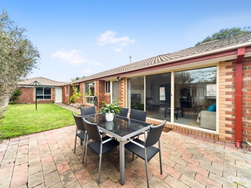 28 Bianca Drive, Aspendale Gardens VIC 3195